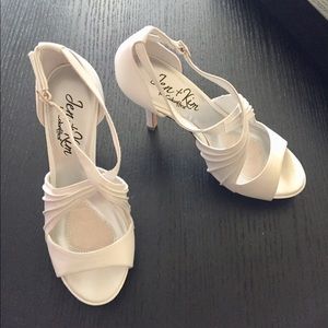 Brand new with box and dust bag